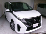 日産ディーラーの自動車保険にご加入いただくと付いてくる日産オリジナルサービスもご用意しております。アクシデント時の駆けつけやレッカー移動サービスなど・・・いざという時に頼りになります。