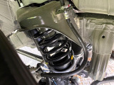 お車を安心してお乗りいただく為には、足回りの定期点検が欠かせません。サービスサポート(有償保証)では無料点検もご提供しており、安心のカーライフをお過ごしいただけるサポート体制が整っています。