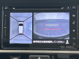 【 全方位カメラ 】上から見下ろしたように駐車が可能です。安心して縦列駐車も可能です♪