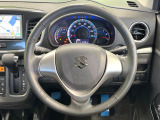 【純正革巻きステアリング】上質な革を使用することで、手にしっかり馴染みとても運転しやすいハンドルです♪
