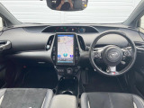 プリウスPHV 1.8 S ナビパッケージ GR スポーツ 
