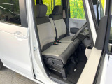 運転席シート廻りは使用感も少なく、良好な状態となっています。前オーナー様が丁寧に使っていたことがよくわかりますね。
