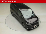 両側パワースライドドア付きだから、狭い駐車スペースなどでの乗り降りラクラク♪小さなお子さまのいるご家庭には嬉しい装備です。