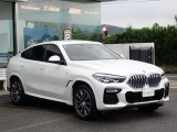 BMW在庫保有台数常時100台以上!ご来店の際はBMW本店(厚木市下荻野140-1)にご来店ください!弊社自慢の全天候型ショールーム!BMW在庫保有台数常時100台以上ございます!