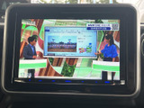 停車中には、地上デジタル放送をお楽しみいただけます。長距離移動の際の休憩時間に、番組をチェックするのもおすすめです。