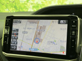 わかりやすい表示で、目的地への道案内をスムーズに。運転に集中できるから、長距離移動も安心です。