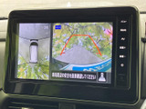 お気に入りの音楽やラジオをクリアな音質で。様々なソースに対応し、車内でのエンターテイメントを充実させてくれます。