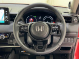 【ホンダセンシング】衝突軽減ブレーキ、誤発進抑制機能、車線維持支援、パーキングセンサー、渋滞運転支援、標識認識機能。路外逸脱抑制機能。オートハイビーム、渋滞追従クルーズ、等※車によって装備が異なります