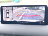 【360&deg;ビューモニター】専用のカメラにより、上から見下ろしたような視点で360度クルマの周囲を確認することができます☆死角部分も確認しやすく、狭い場所での切り返しや駐車もスムーズに行えます。