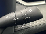 AUTOの位置にセットしておくと、暗くなったら自動でライトの点灯をサポートしてくれます!高速道路でのトンネル通過時など便利です!