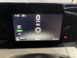 モニター式メータパネルです。回生モニター等様々な情報表示を変更できるデジタルスピードメーターとなっております。