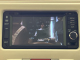 停車中には、TVやDVDなどの映像を楽しめます。長距離移動や休憩時の車内時間を快適に過ごせますね。