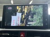 停車中にエンターテインメントを楽しめます。長距離移動も退屈知らず。映像で旅の思い出を彩り、快適な時間を過ごせる一台です。