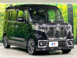 高透明度のガラス皮膜で撥水はもちろん、上質なツヤ・光沢を実現。紫外線や酸性雨から大切な愛車を保護し、色あせ・劣化を防止。「弾スプラッシュコート」、「弾プリミッサコート」からお選びいただけます。