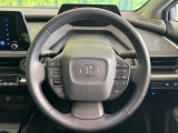 【純正革巻きステアリング】上質な革を使用することで、手にしっかり馴染みとても運転しやすいハンドルです♪