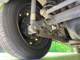 お車を安心してお乗りいただく為には、足回りの定期点検が欠かせません。サービスサポート(有償保証)では無料点検もご提供しており、安心のカーライフをお過ごしいただけるサポート体制が整っています。