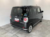 お客様にぴったりなおクルマをお選びいただけますように様々な展示車をご用意致しております!ダイハツの軽自動車だけではなく、他メーカー車やコンパクトカー・ミニバンなども数多く取り揃えております!
