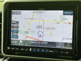 見やすい地図表示で、目的地までの道順を的確に案内。スムーズな移動をサポートし、初めての場所でも安心です。