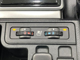 【シートヒーター&ベンチレーション】夏場は涼しい風でお尻や背中の熱やムレを防ぎ、冬はエアコンよりも早く温まってポカポカに!季節を問わず快適に過ごせます。