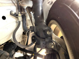 お車を安心してお乗りいただく為には、足回りの定期点検が欠かせません。サービスサポート(有償保証)では無料点検もご提供しており、安心のカーライフをお過ごしいただけるサポート体制が整っています。