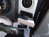 ☆運転席のドリンクホルダー付いてます。