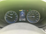 視認性の高いメーター類は、運転に必要な情報を的確にドライバーへ伝えます。落ち着いたデザインで、運転に集中できます。