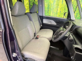 運転席シート廻りは使用感も少なく、良好な状態となっています。前オーナー様が丁寧に使っていたことがよくわかりますね。
