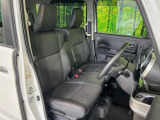 運転席シート廻りは使用感も少なく、良好な状態となっています。丁寧に使われていたことがよくわかりますね。