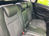 機能的なデザインで、快適な運転をサポート。操作しやすい位置に配置されたスイッチ類が、運転の集中力を高めます。