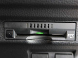 ETC車載器付きです。高速道路の料金所もスムーズに通過できます。