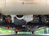【本州仕入れ】のお車ですので、エンジンルームや下回りのサビも比較的少なく、お車を長く乗りたい方にぴったりの1台となっております♪