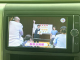 停車中にテレビや映像を楽しめる機能。長距離移動の際の休憩時間に、リラックスした時間を提供します。