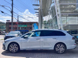 高強度ボディ&times;衝撃吸収構造で、万が一にも備えた安心設計。Volkswagenならではの安全性能です。