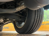 お車を安心してお乗りいただく為には、足回りの定期点検が欠かせません。サービスサポート(有償保証)では無料点検もご提供しており、安心のカーライフをお過ごしいただけるサポート体制が整っています。