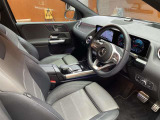 Bクラス B200d AMGライン 本革シート 修復歴無し