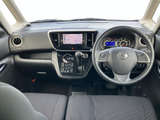 運転に必要な情報がひと目で確認できる、使いやすいナビ・オーディオシステムです。快適なドライブをサポートします。
