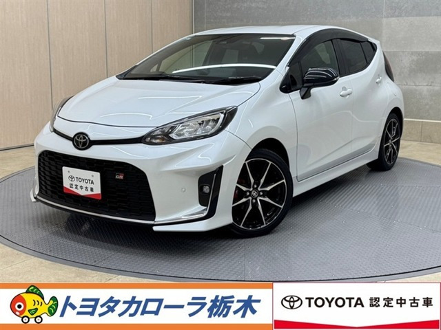 アクア 1.5 GRスポーツ 