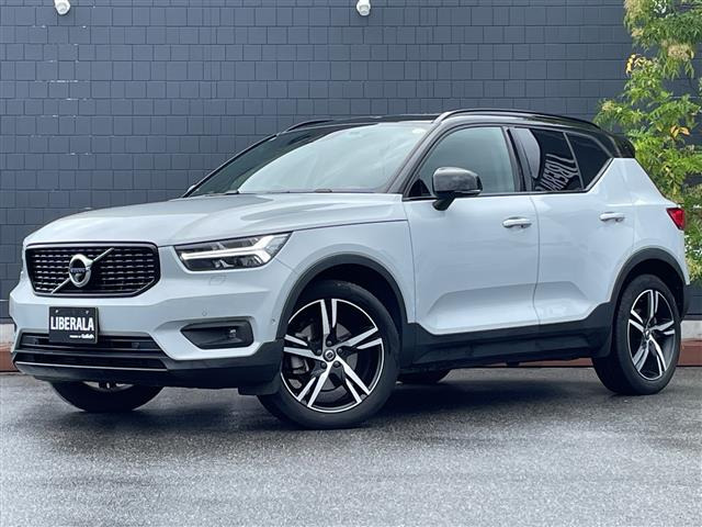 XC40 T5 AWD Rデザイン 4WD 4WD サンルーフ