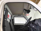 中古車販売に関する正しい知識を持ちお客様の信頼を得られるように努力しております。