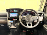 運転しやすいインパネ周りです。見やすいレイアウトで快適なドライブをサポートします☆☆