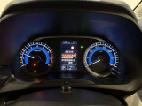 メーター内のディスプレイには運転をサポートするさまざまな情報を表示