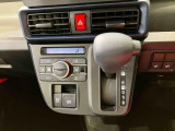 納車前にはプロのメカニックが、各部の点検を行います。ディーラーにしか出来ない品質、そしてサービスできっと満足していただけると思います!