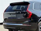 ◆バック/万が一を考え、安全性を重視する方に選ばれているVOLVO車。ドアを開閉するとその重み・厚みに驚くはず