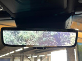 【デジタルインナーミラー】後席の大きな荷物や同乗者で後方が確認しづらい時でも安心!カメラが撮影した車両後方の映像をルームミラー内に表示。クリアな視界で状況の確認が可能です!