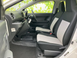 運転しやすい視界と、操作しやすい配置が魅力です。ドライバーズシートに座れば、一体感が得られます。