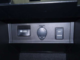 100Wまで使えるAC100Vコンセント/USB端子/HDMI端子