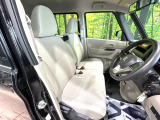 運転席シート廻りは使用感も少なく、良好な状態となっています。丁寧に使われていたことがよくわかりますね。