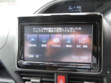 純正ナビを装備。タッチパネル式で使いやすく、お出かけもラクラクです。
