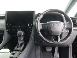 両側パワースライドドア付きだから、狭い駐車スペースなどでの 乗り降りラクラク!小さなお子さまのいるご家庭には嬉しい装備。
