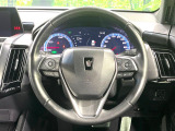 【純正革巻きステアリング】上質な革を使用することで、手にしっかり馴染みとても運転しやすいハンドルです♪